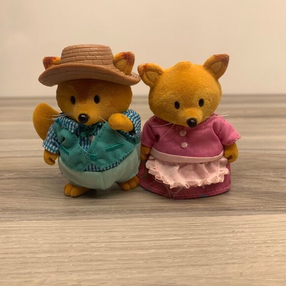 Little Li'l Woodzeez The Tippytail Fox Family Dad & Mom Collectibles 3" - Picture 1 of 9